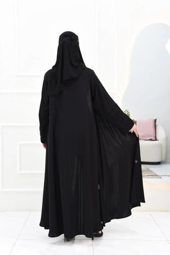 عباية كلوش ناعمة بأكمام كسرات مطرزة