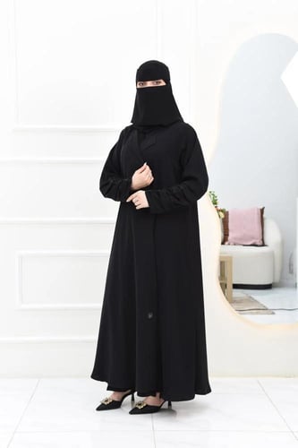 عباية كلوش ناعمة بأكمام كسرات مطرزة