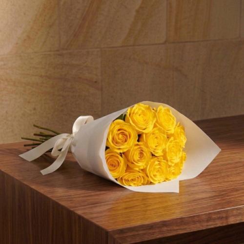 Yellow rose