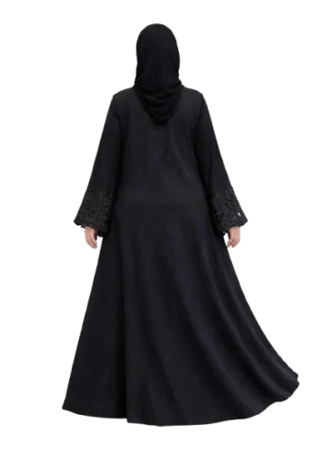 عباية ملكي كوري بتفاصيل دانتيل فاخرة