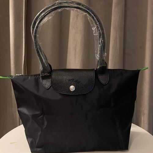 Longchamp M - full black