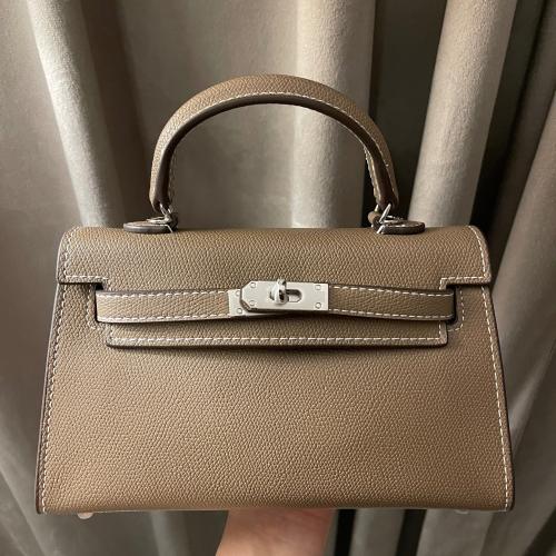 Kelly 22 - Khaki silver lock