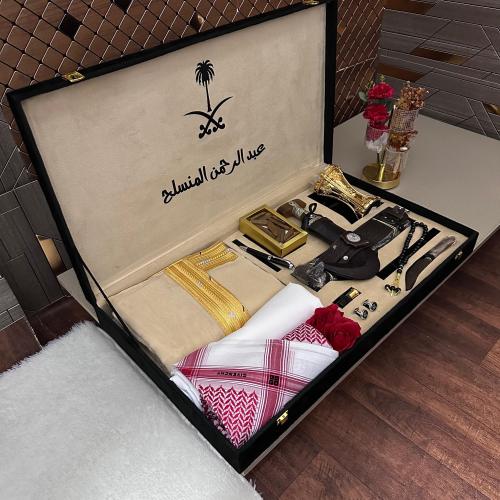 بوكس ملكي فاخر هدية تليق بالمناسبات الكبيرة والذوق...