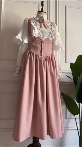 مريول مدرسي جديد