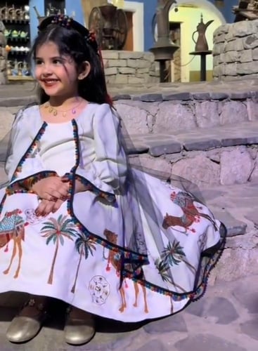 فستان يوم التأسيس الأكثر طلباً