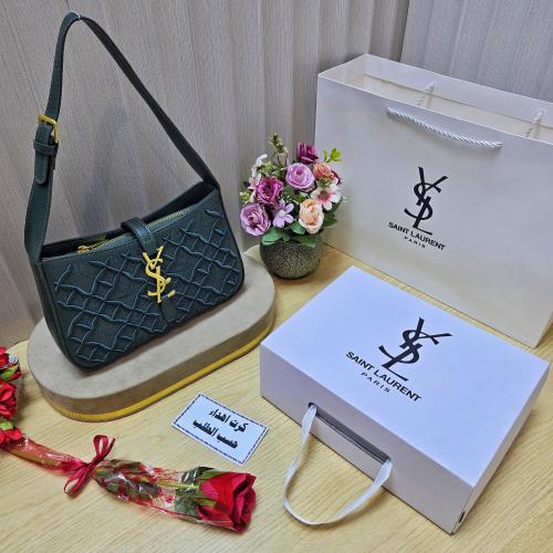 شنط راقيه ماركة افسان لوران خامه جلديه عالية الجود...
