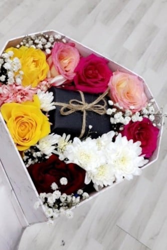 تغليف هدايا بشكل قلب