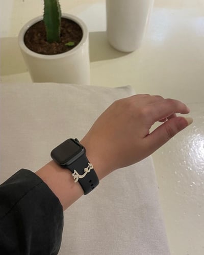 بروش ساعه الإبل بالاسم