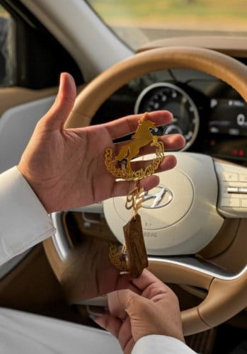 تعليقه الخيل وكسره العود حسب الطلب