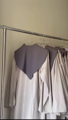 عبايات تخرج حسب الطلب