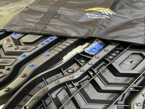 ألواح تغريز ( أسود ) بلاك هوك Blackhawk