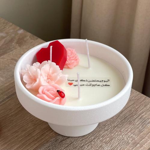 شمعة الحب في بوكس أنيق
