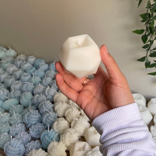 شمعة الجوهرة المعطرة