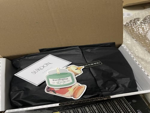 شمعة الأزهار المعطرة الحجم الكبير مع بوكس أنيق