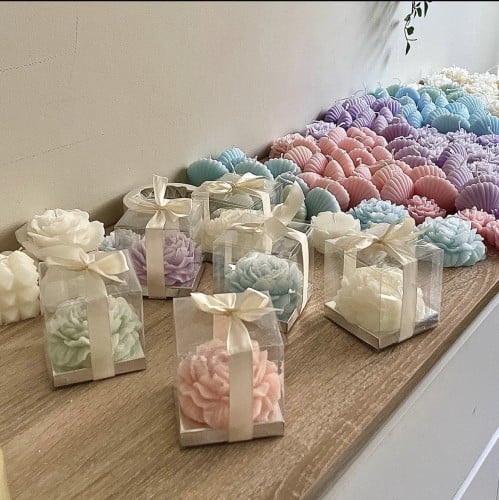 شمعة الورد مغلفة ومعطرة