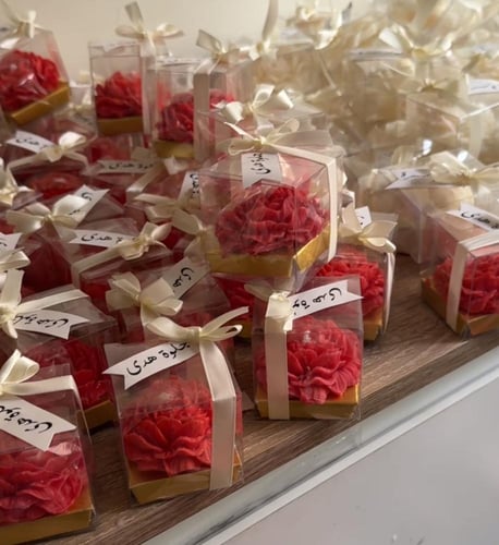 شمعة الورد الميني مغلفة ومعطرة