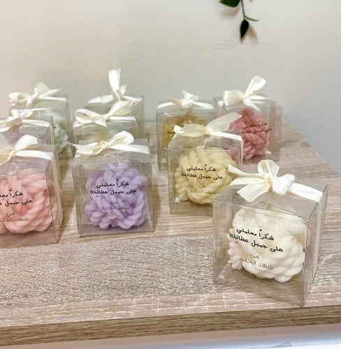 شمعة الصوف مغلفة ومعطرة