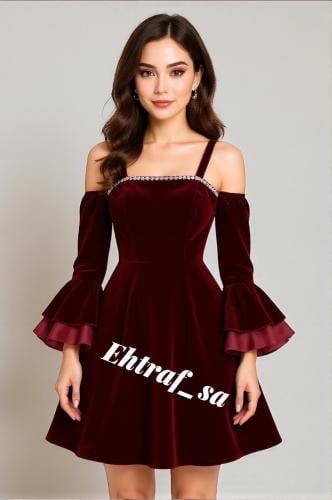 فستان مخمل قصير