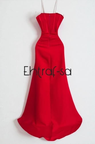 فستان احمر سهره اسطوري
