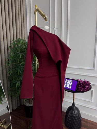 فستان نعومي من جورجينا