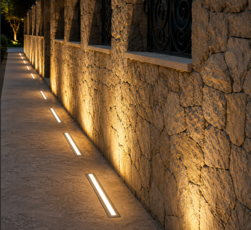 إنارة أرضية LED خارجية مقاومة للطقس – إضاءة صفراء...