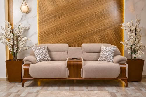 طقم كنب صالة مودرن بيج بتفاصيل خشبية أنيقة