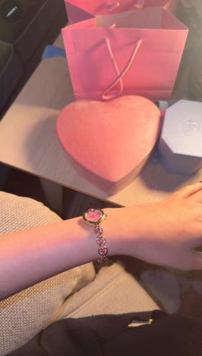 ساعة القلب سواروفسكي