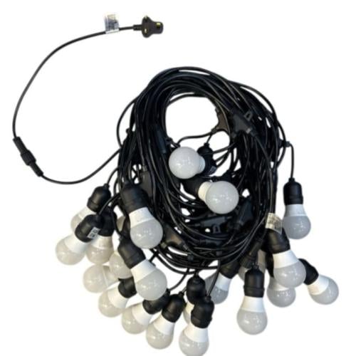 عقد انارة مع لمبات طول 25 متر