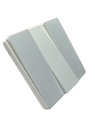 مفتاح ثلاثي بيانو