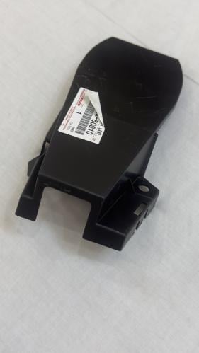 غطى كشاف داخل الصدام يمين من موديل 2007 فوق.