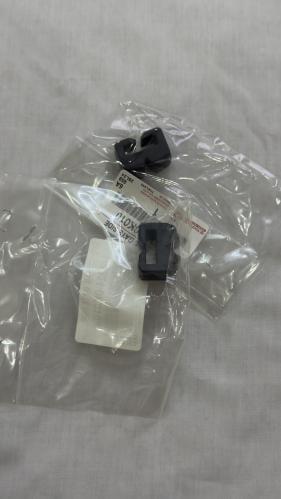 ربل وزنة باب الحوض لهايلكس 2006 الى 2015 اصلي