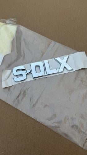 علامة ديلوكس للربع والشاص وكاله