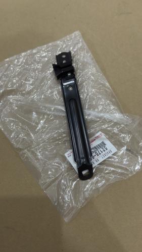 عظمة ركن الصدام الخلفي للربع يمين