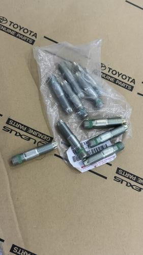 المسامير اللي تمسك الركبه للربع والشاص البيع بالحب...