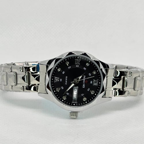 ساعة نسائية كوارتز ذهبي بالكامل