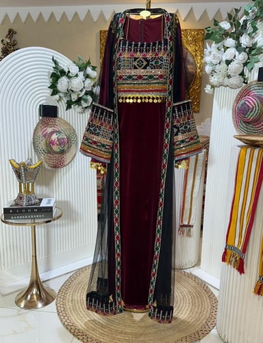 جلابية نجد التراثية بلونين من سكر Sukar