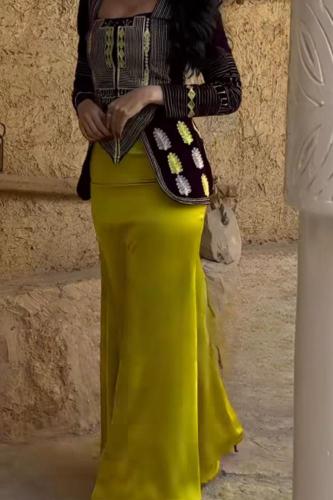 جلابية تراثية أصفر مع أسود