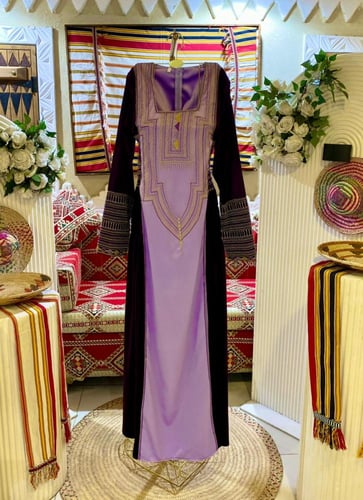 جلابية تطريز لونين