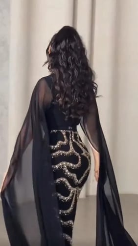 فستان سيرين بلون أسود