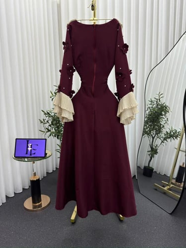 فستان برغندي ميدي