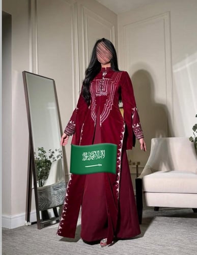 جلابية تراثية فخمة