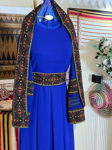 جلابية للتأسيس 3 ألوان مع طرحة