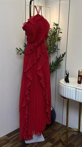 فستان أثير من | سكر