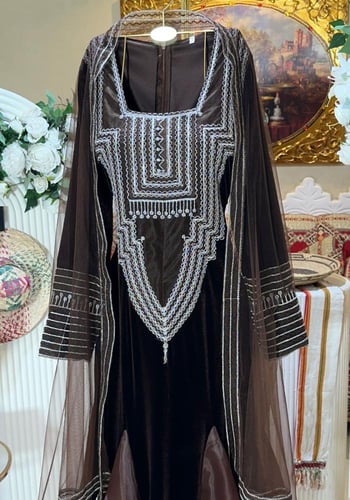 جلابية بني مخمل للتأسيس