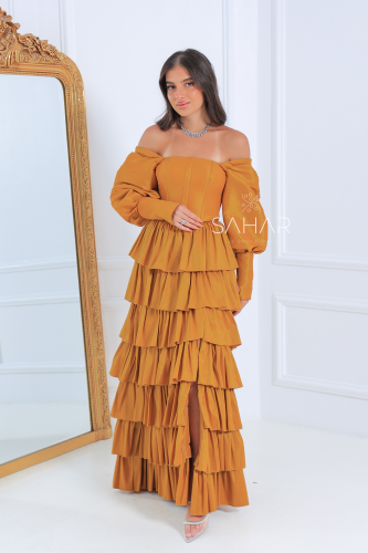 طقم شانتون كموني مع بأكمام منفوخة