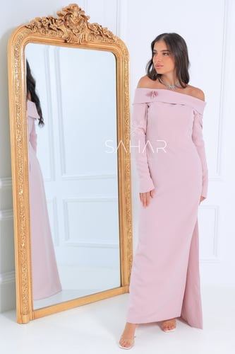 فستان كريب بأكمام فرنسية