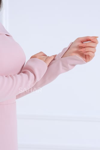 فستان كريب بأكمام فرنسية