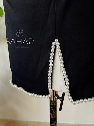 فستان اسود قصير