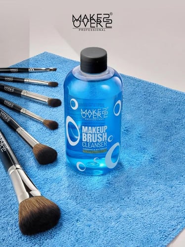 منظف ​​فرش المكياج M5201 من ميك اوفر22 - 490 مل