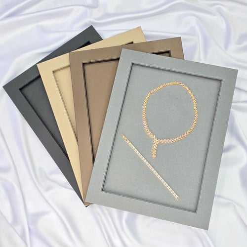 اطباق تقديم مجوهرات